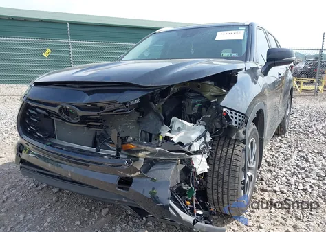 2023 Toyota Highlander Xle z USA, uszkodzony, nr VIN 5TDKDRAH9PS026397